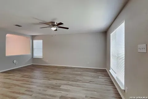 10411 Trotters Bay
