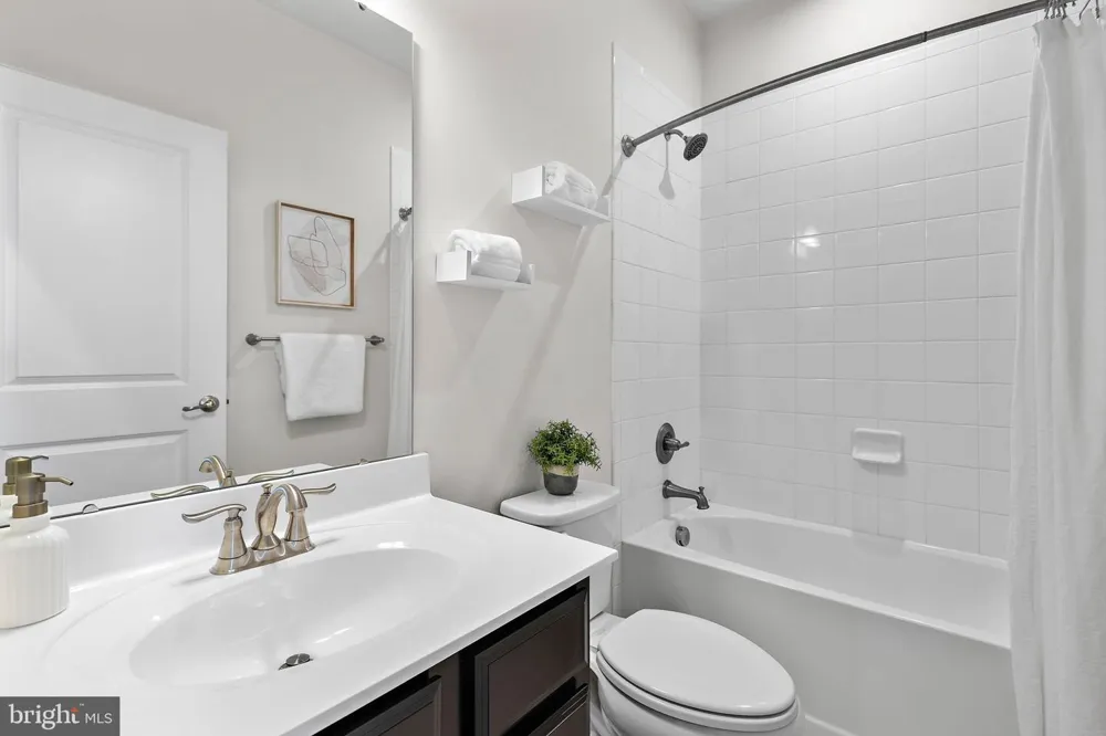 1007 RUTLAND AVENUE Baltimore, MD 21205