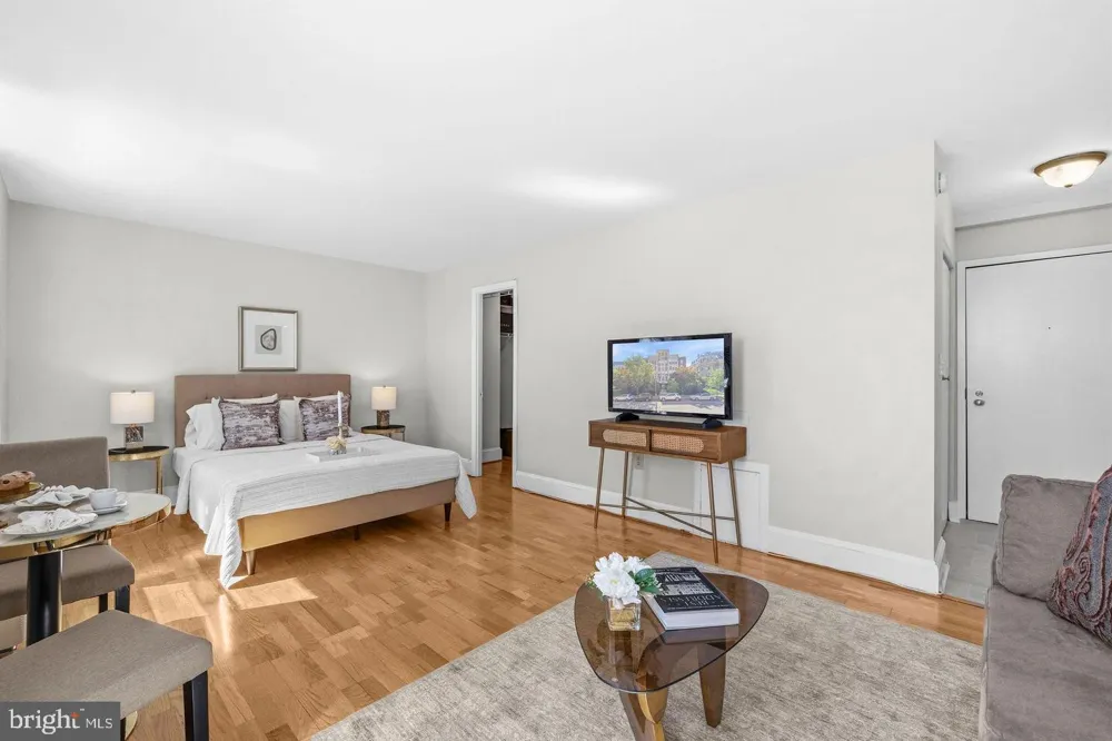 2440 16TH STREET NW #416 Washington, DC 20009