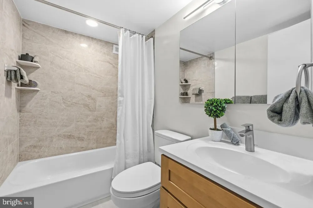 2440 16TH STREET NW #416 Washington, DC 20009
