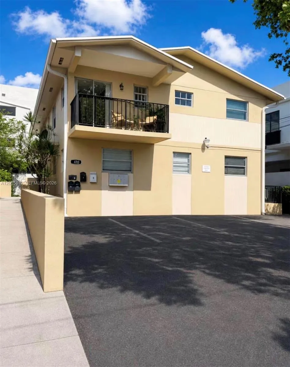 120 NW 10th Ave #1 Miami, FL 33128