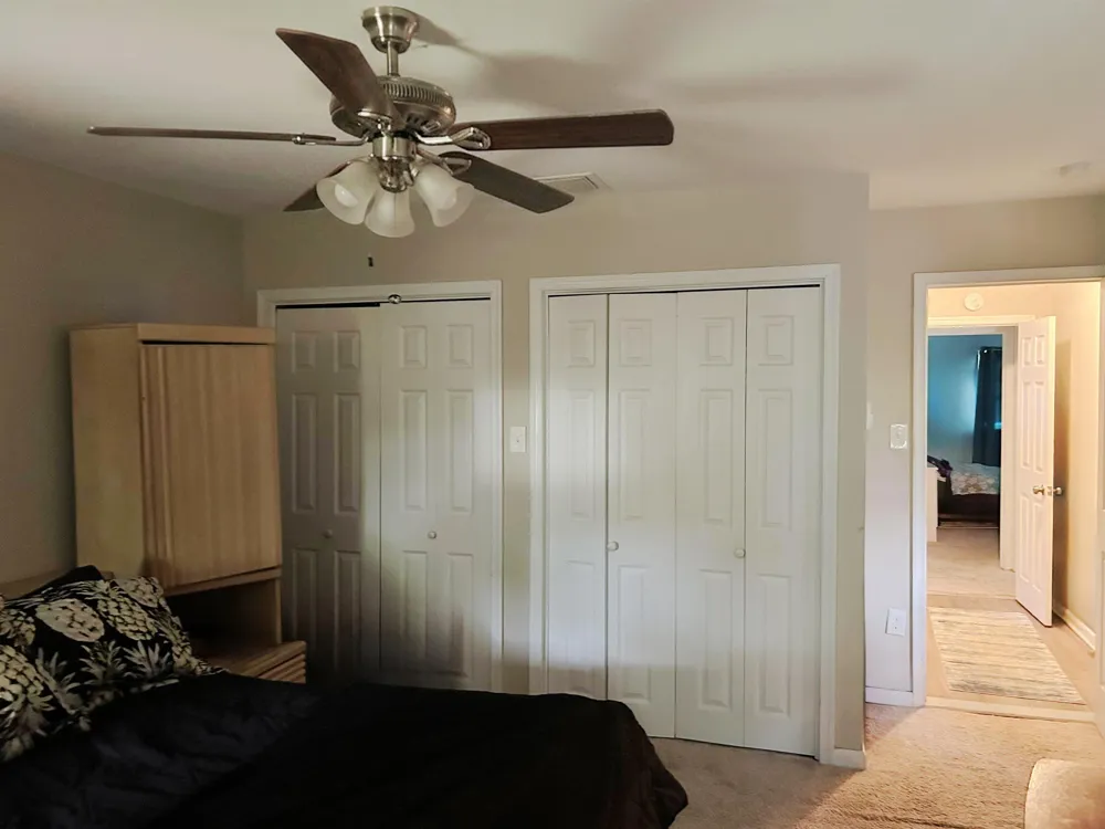6 Locust Ave Northfield, NJ 08225