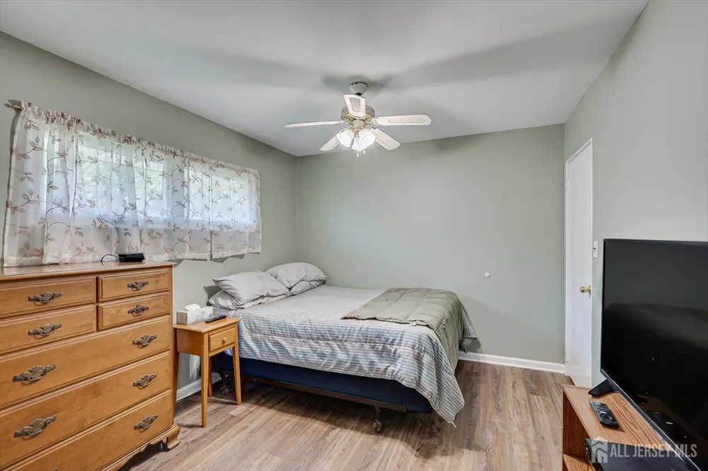 37 Kate Terrace Piscataway, NJ 08854