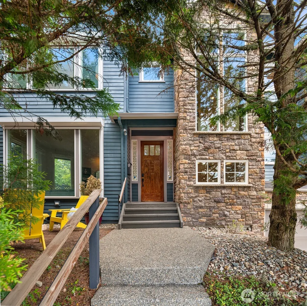 4600 Green Lake Way Seattle, WA 98103