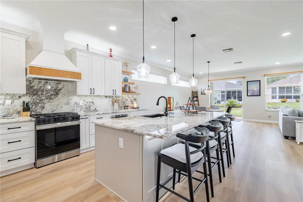 3347 SARATOGA DRIVE Tavares, FL 32778