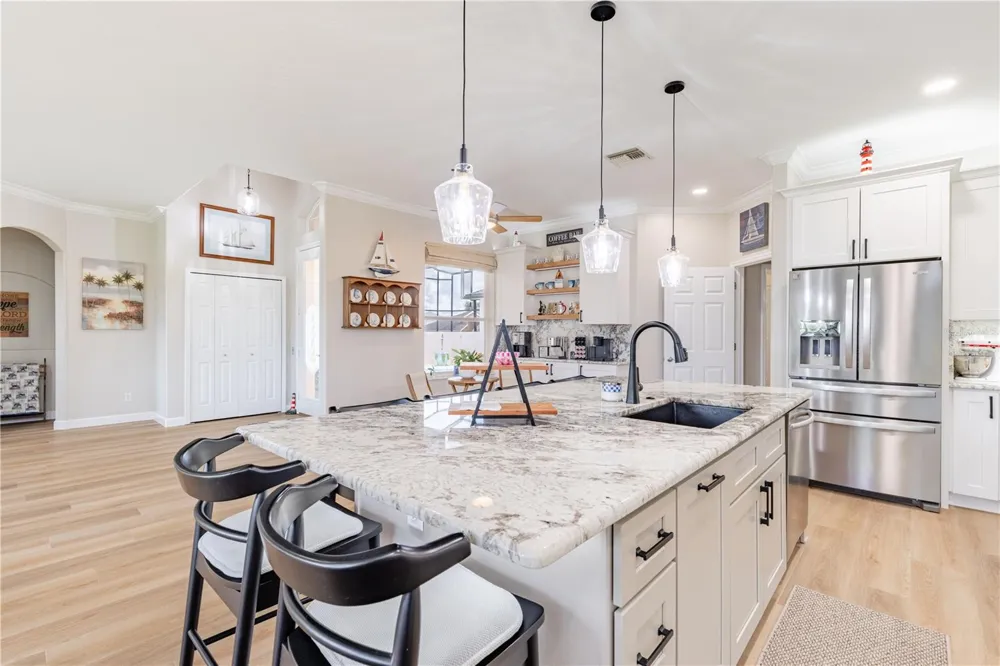 3347 SARATOGA DRIVE Tavares, FL 32778