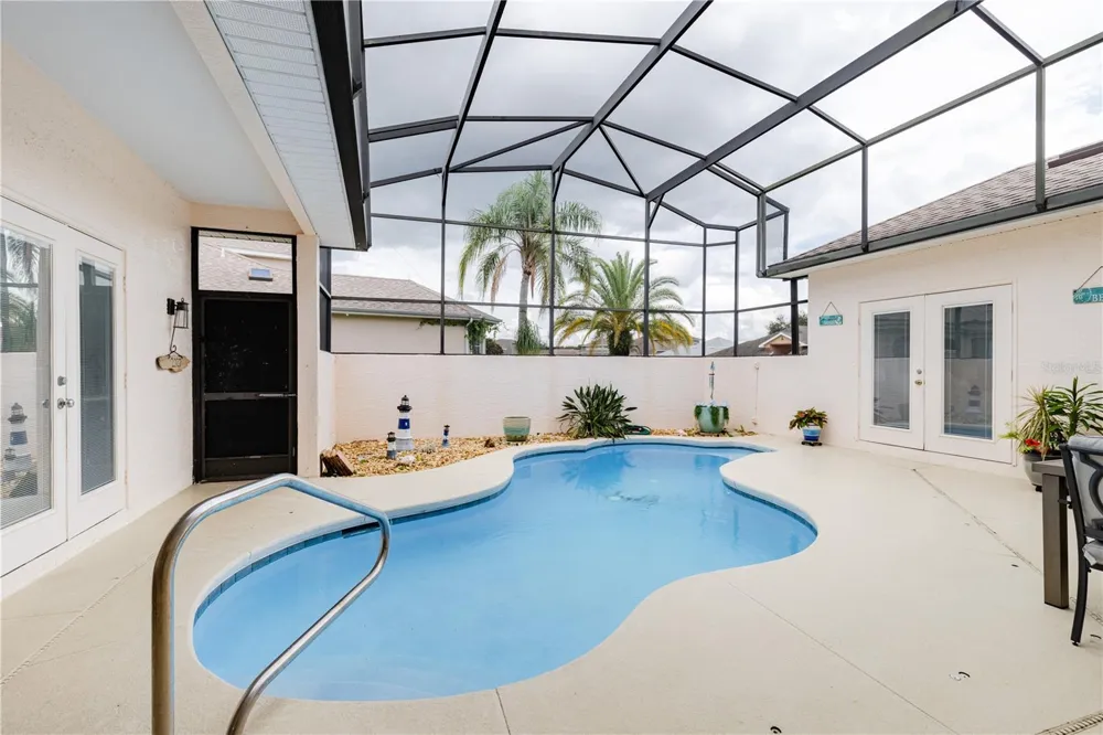 3347 SARATOGA DRIVE Tavares, FL 32778