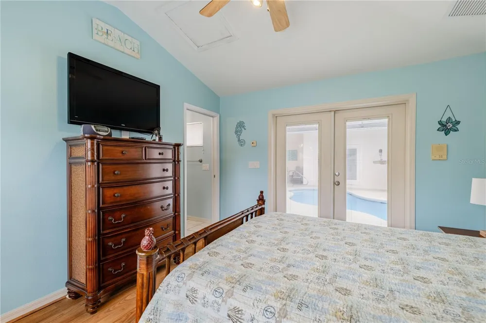 3347 SARATOGA DRIVE Tavares, FL 32778