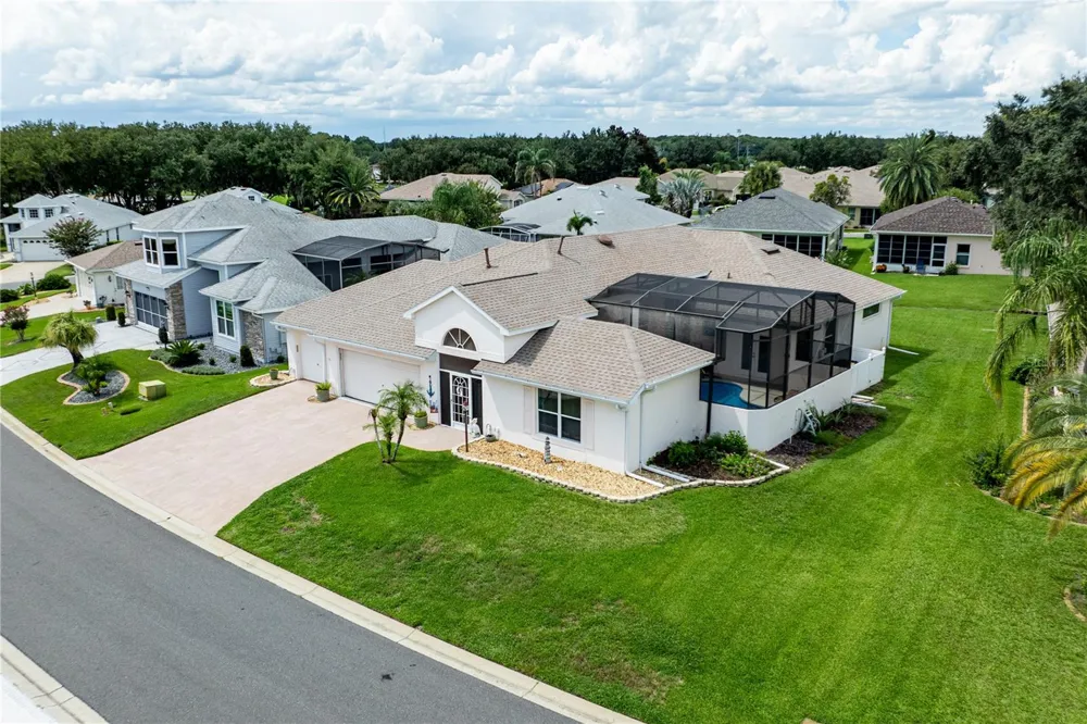 3347 SARATOGA DRIVE Tavares, FL 32778