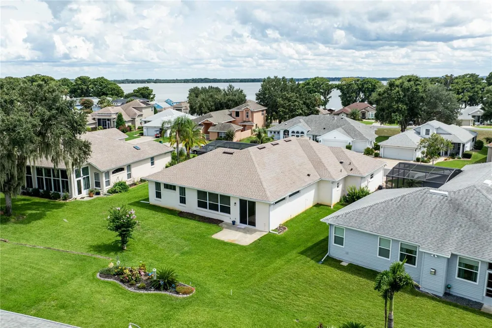3347 SARATOGA DRIVE Tavares, FL 32778