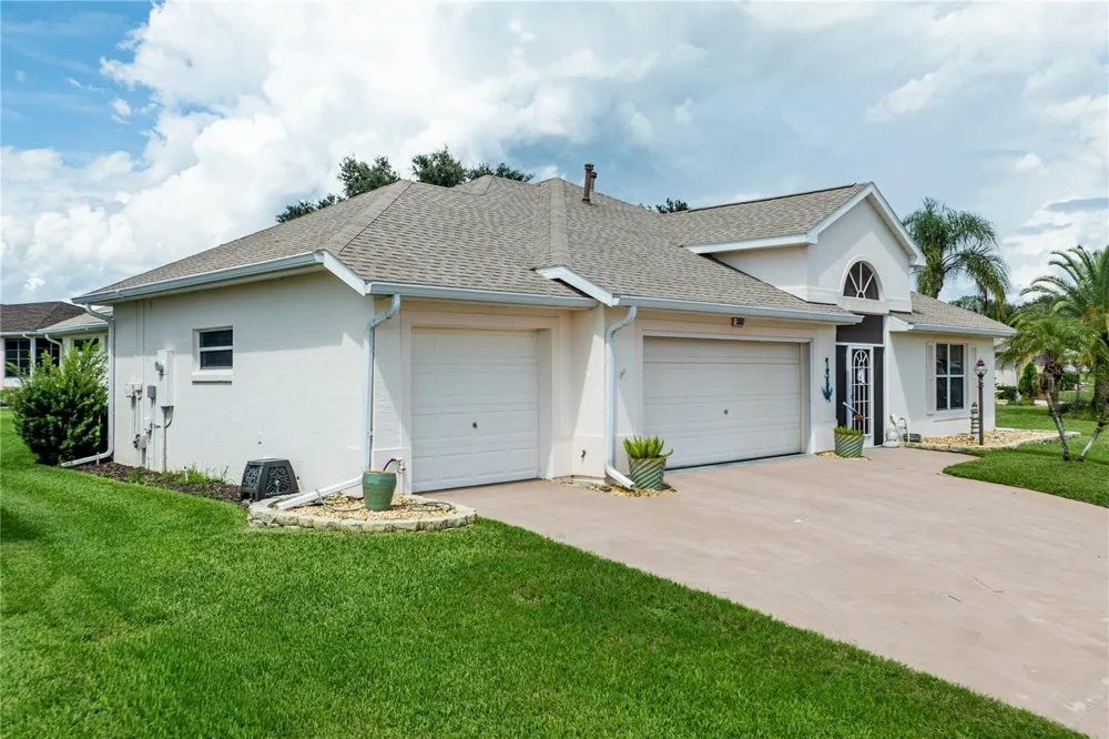 3347 SARATOGA DRIVE Tavares, FL 32778