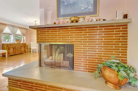 2661 Hummingbird Court