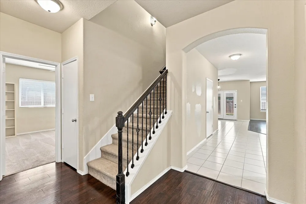 2113 Danibelle Drive Heartland, TX 75126