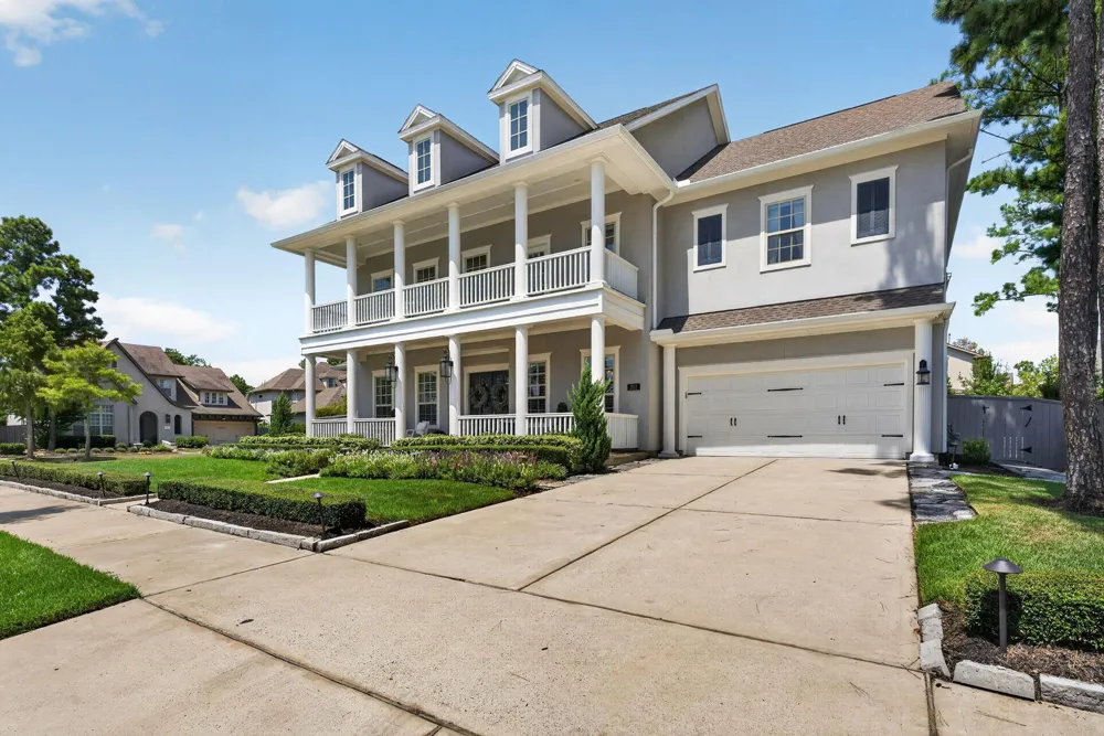 202 S Thatcher Bend Circle The Woodlands, TX 77389