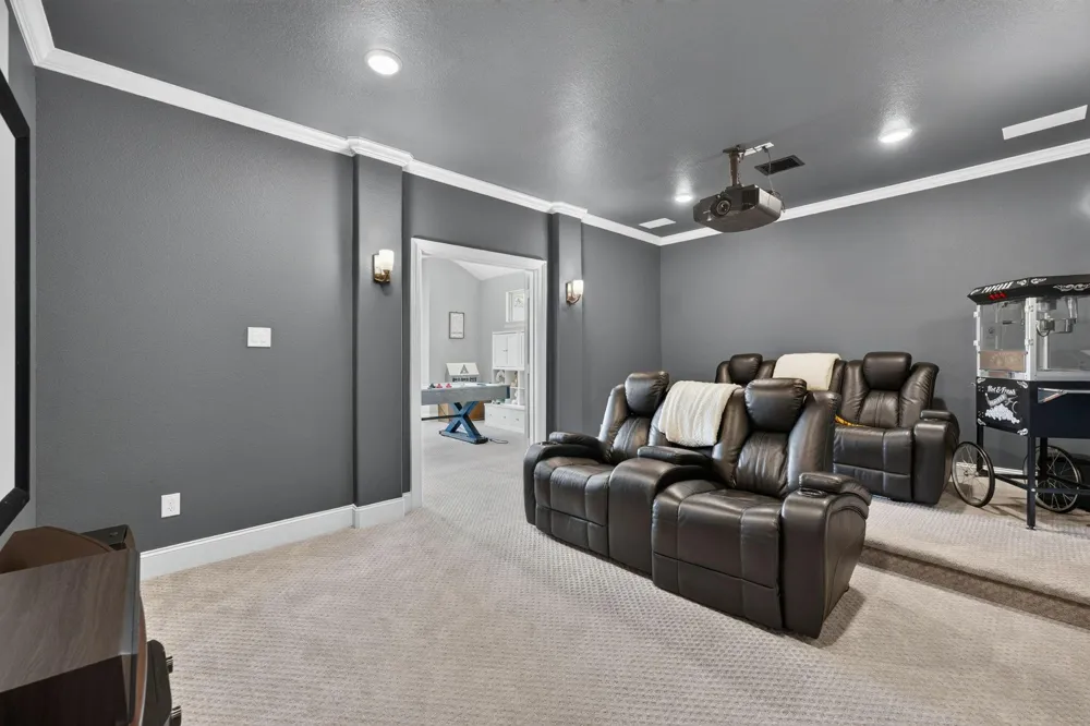 202 S Thatcher Bend Circle The Woodlands, TX 77389