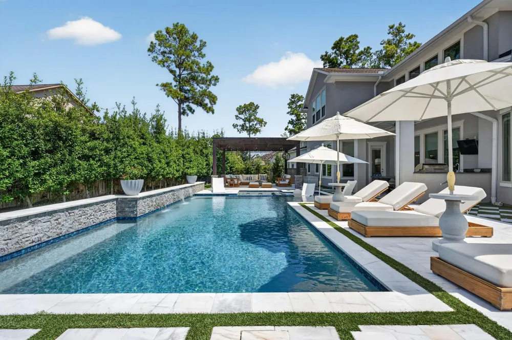 202 S Thatcher Bend Circle The Woodlands, TX 77389