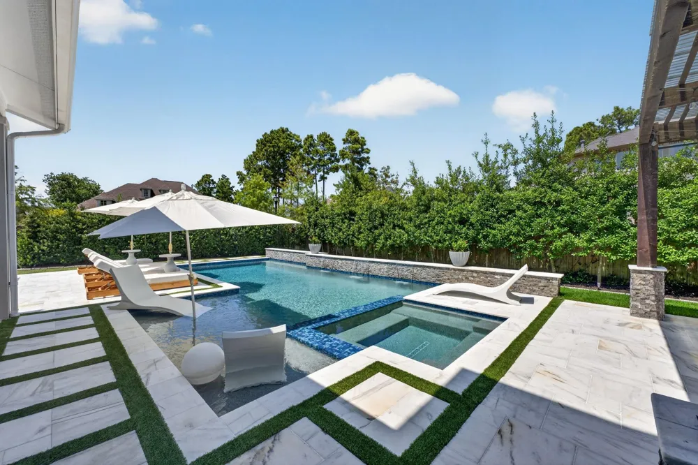 202 S Thatcher Bend Circle The Woodlands, TX 77389