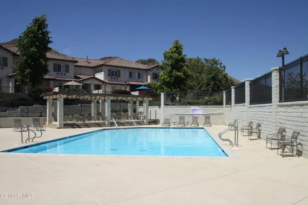 236 Via Antonio Newbury Park, CA 91320