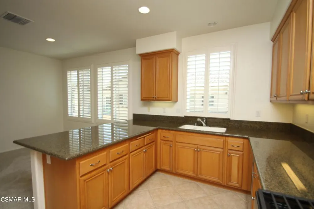 236 Via Antonio Newbury Park, CA 91320