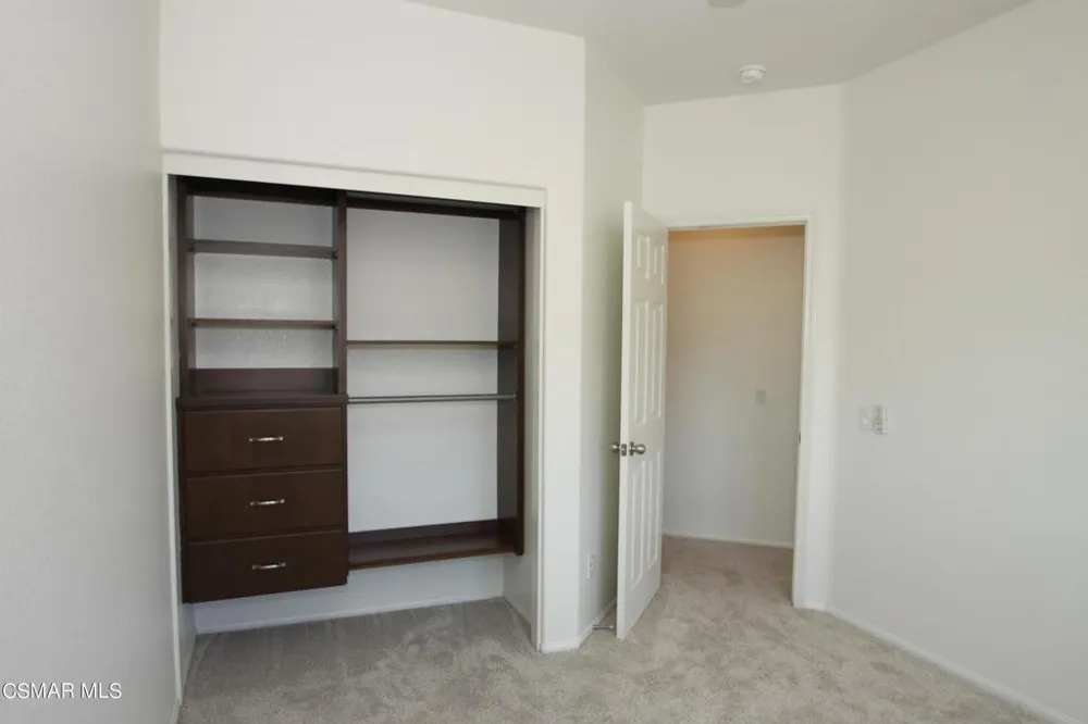 236 Via Antonio Newbury Park, CA 91320