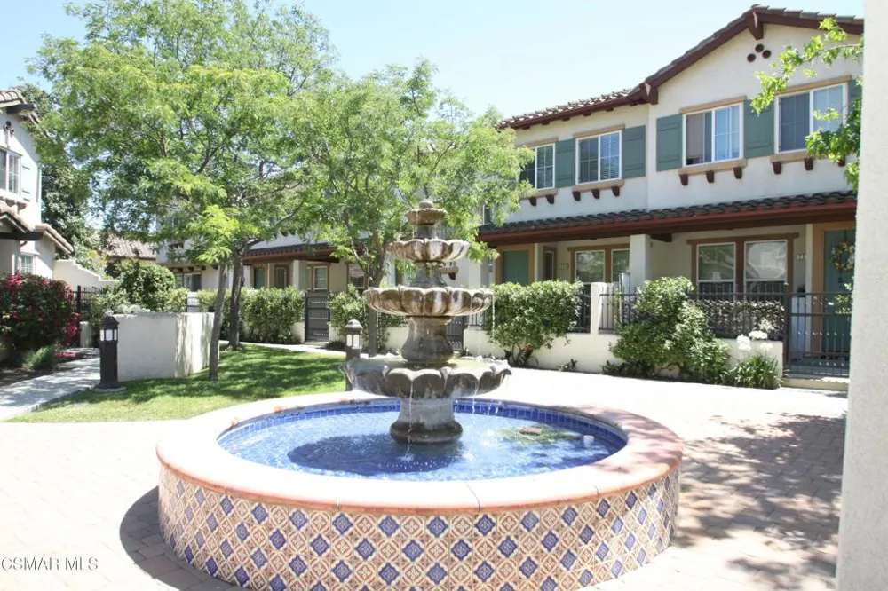 236 Via Antonio Newbury Park, CA 91320