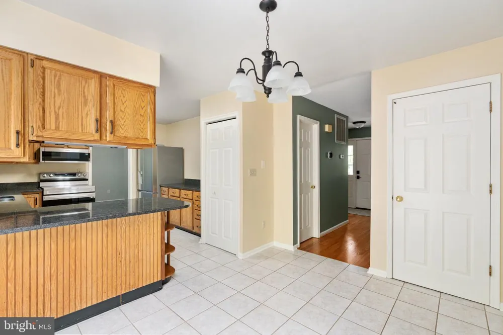 14377 FARMER DRIVE Woodford, VA 22580