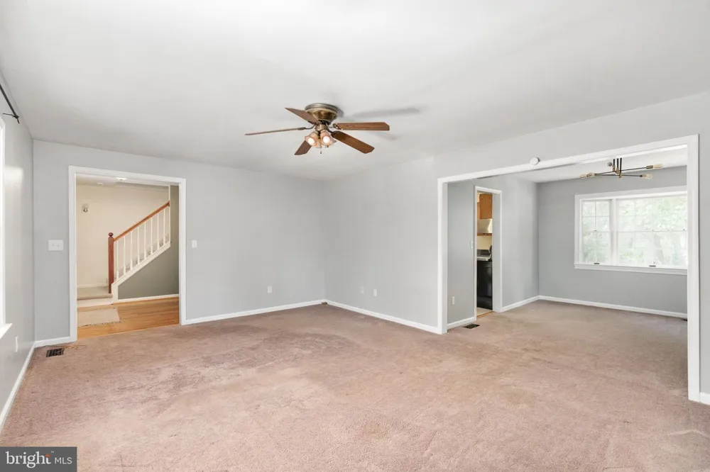 14377 FARMER DRIVE Woodford, VA 22580