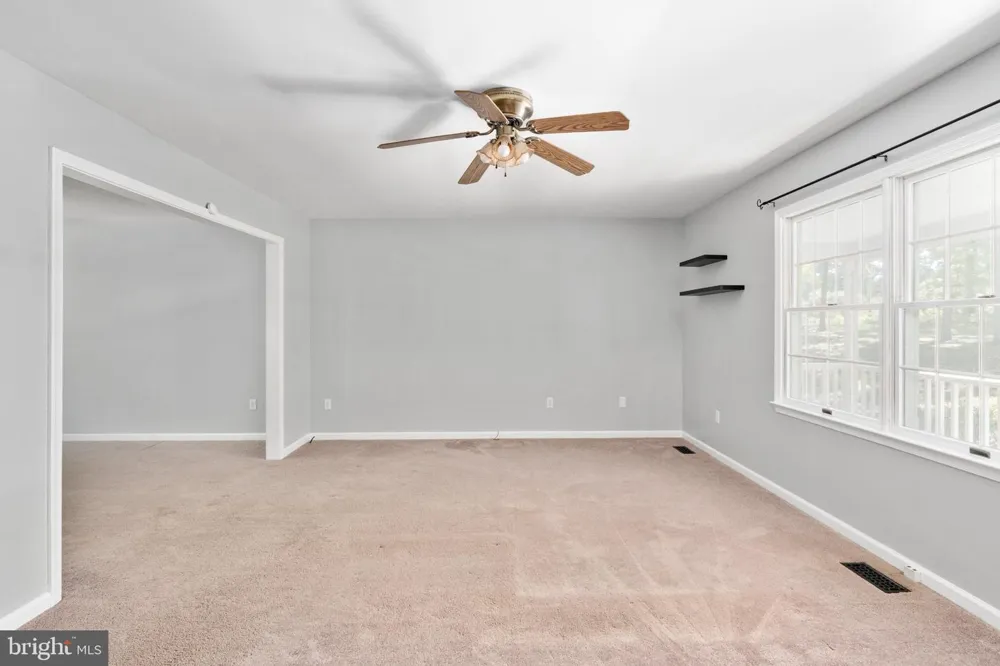 14377 FARMER DRIVE Woodford, VA 22580