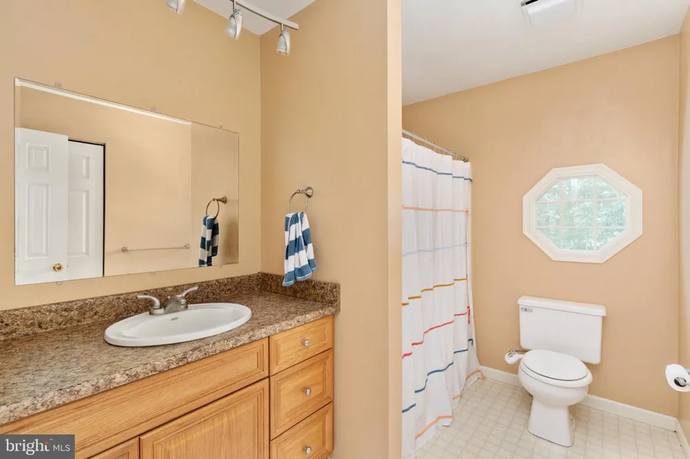 14377 FARMER DRIVE Woodford, VA 22580