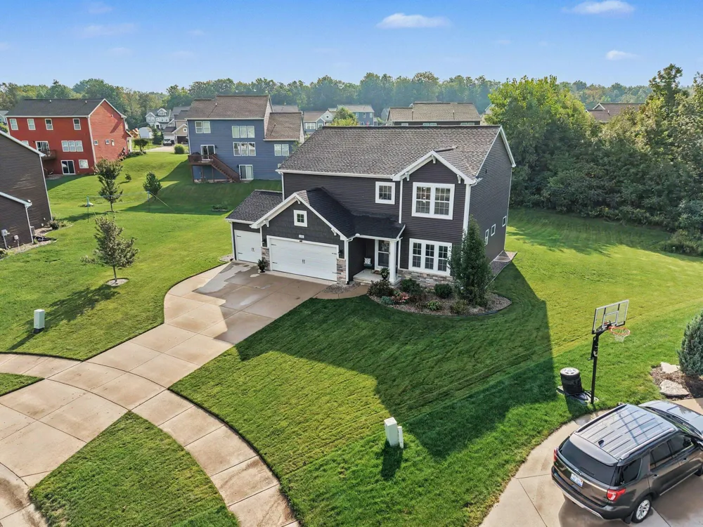 8866 Cobble Drive SW Byron Center, MI 49315