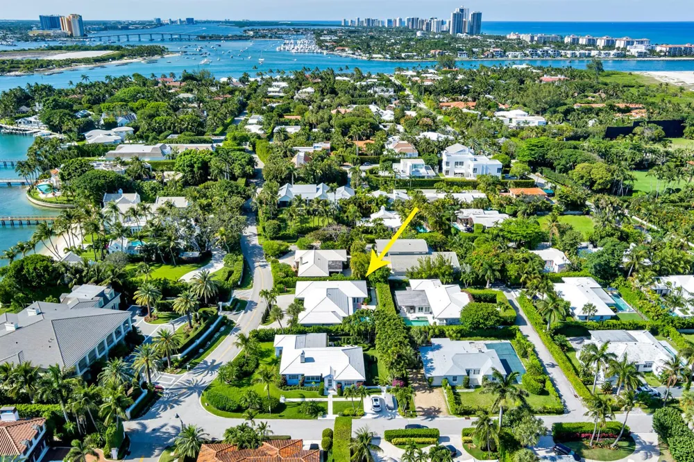 1465 Lake Way Palm Beach, FL 33480