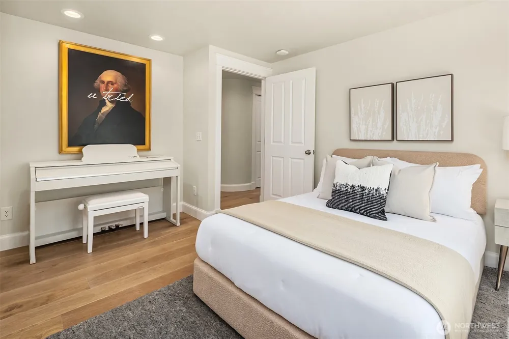 2334 Thorndyke Avenue W #301 Seattle, WA 98199