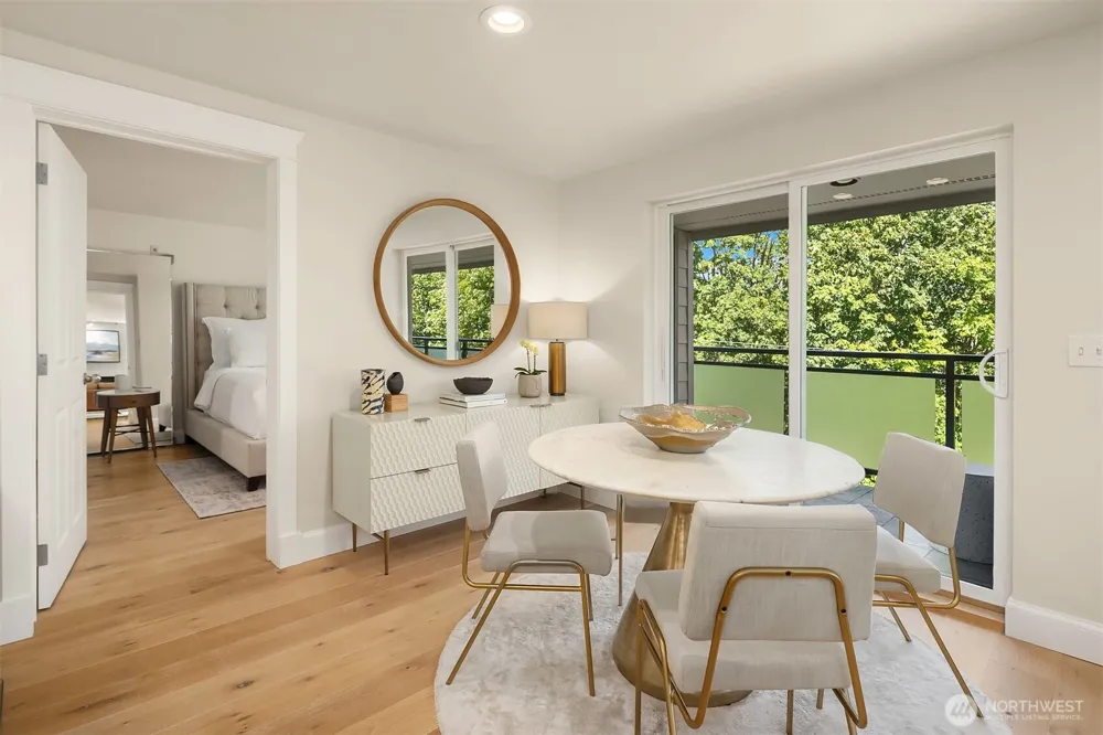 2334 Thorndyke Avenue W #301 Seattle, WA 98199