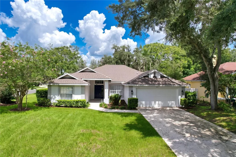 4012 THACKERY WAY Plant City, FL 33566