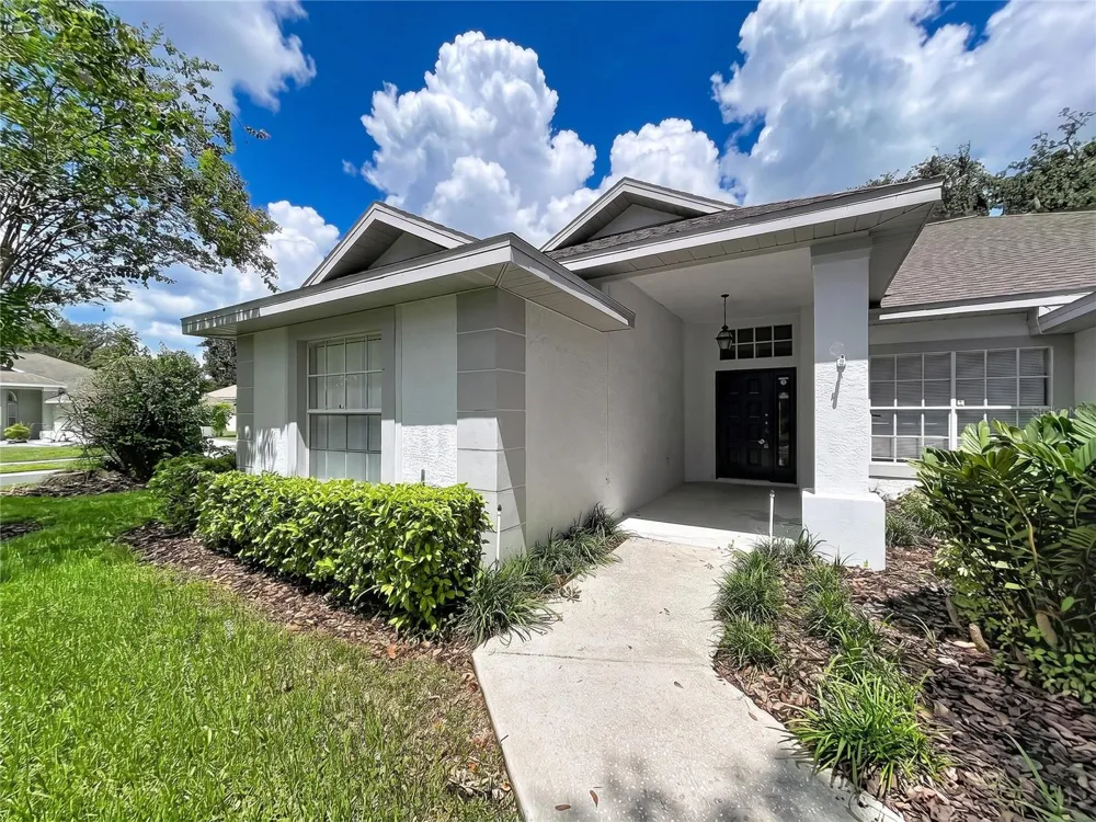 4012 THACKERY WAY Plant City, FL 33566
