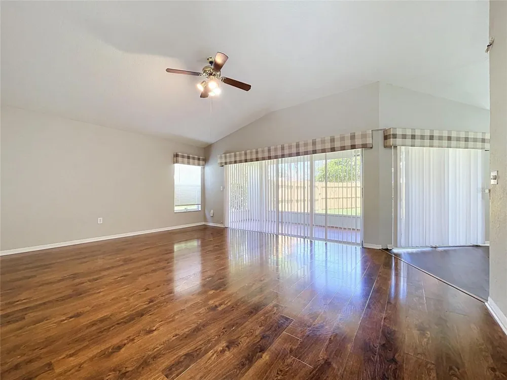 4012 THACKERY WAY Plant City, FL 33566