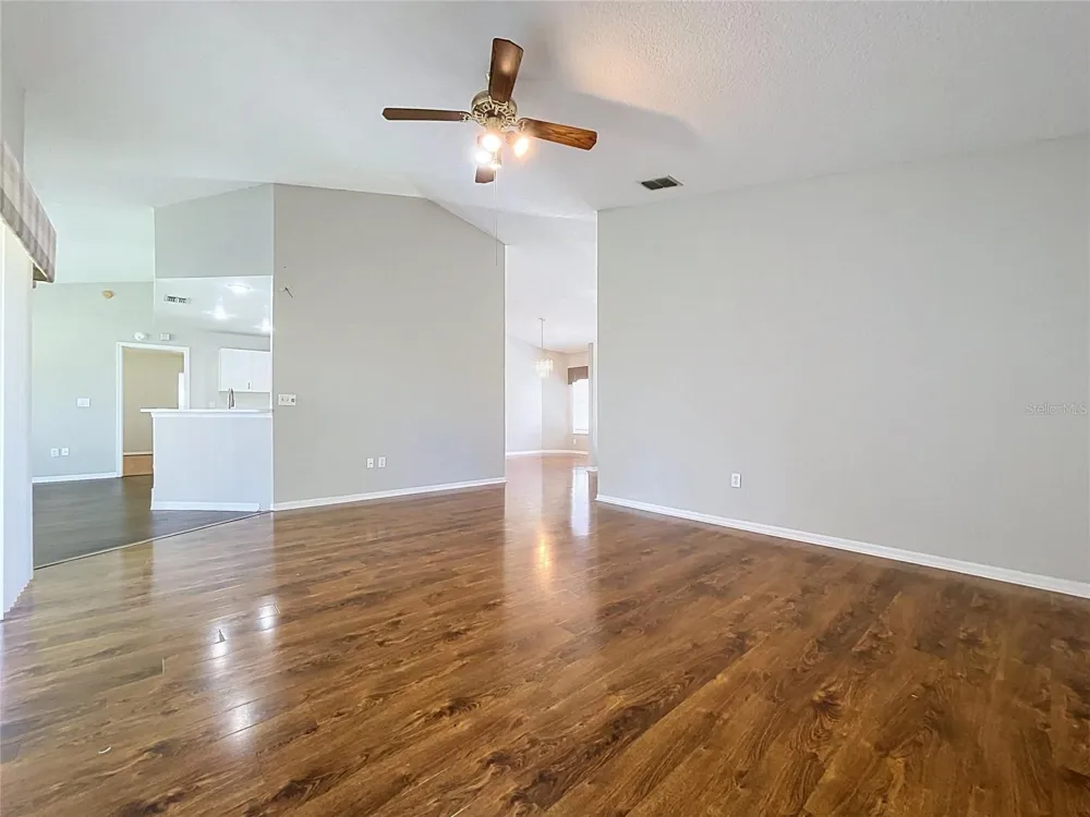 4012 THACKERY WAY Plant City, FL 33566