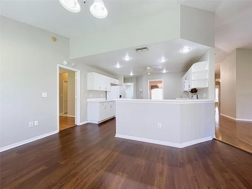4012 THACKERY WAY Plant City, FL 33566