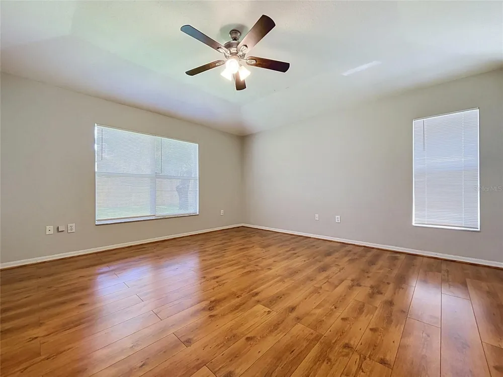 4012 THACKERY WAY Plant City, FL 33566