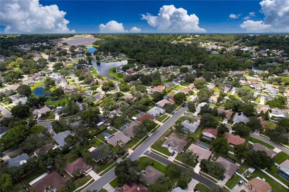 4012 THACKERY WAY Plant City, FL 33566