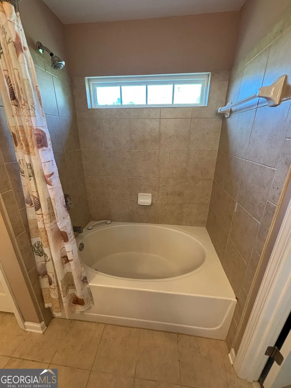 274 Balaban CIR Woodstock, GA 30188