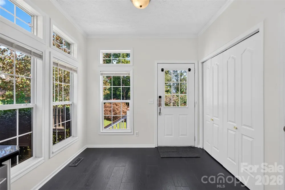 6 Enochs Way Fletcher, NC 28732
