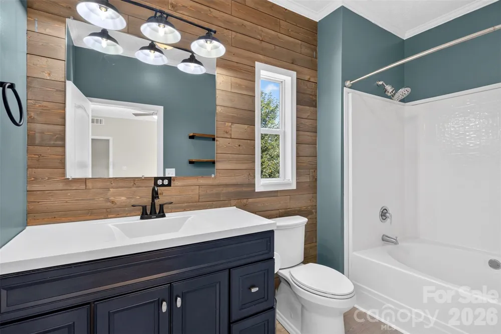 6 Enochs Way Fletcher, NC 28732