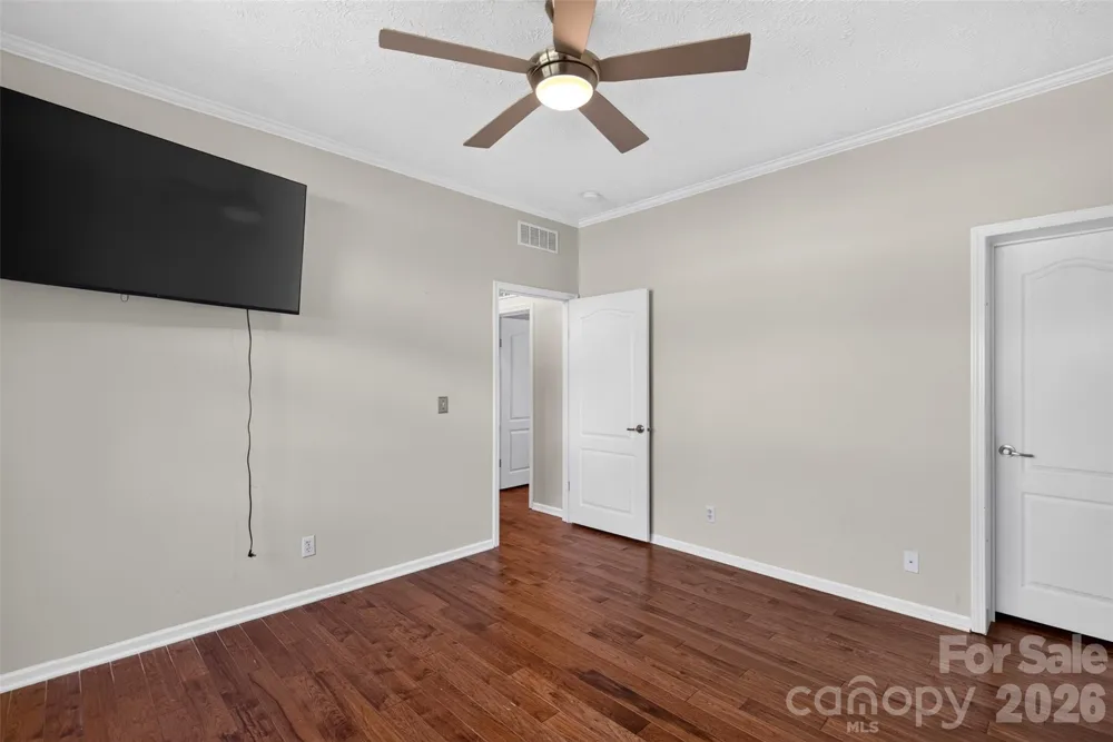 6 Enochs Way Fletcher, NC 28732