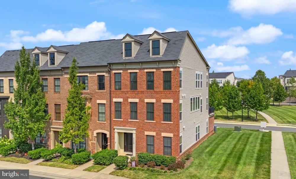 42248 PALLADIAN BLUE TERRACE Brambleton, VA 20148