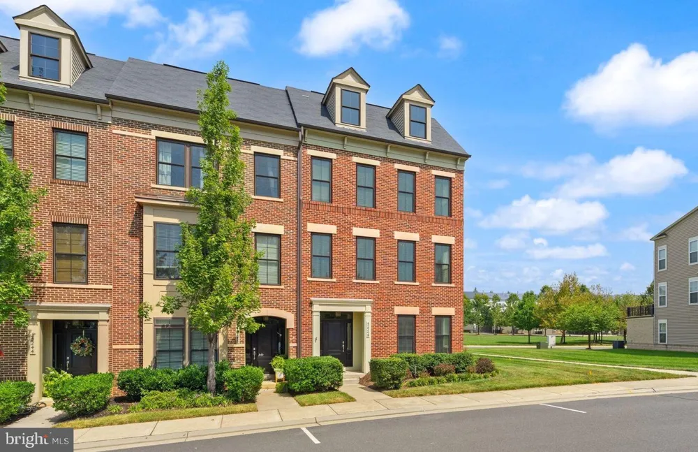 42248 PALLADIAN BLUE TERRACE Brambleton, VA 20148