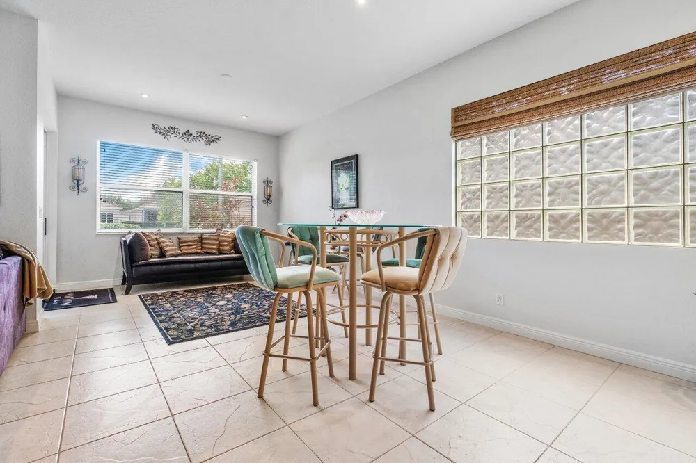5540 VIA DE LA PLATA CIRCLE Delray Beach, FL 33484