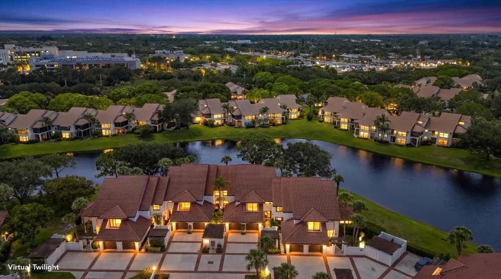 16695 TRADERS Crossing #218 Jupiter, FL 33477