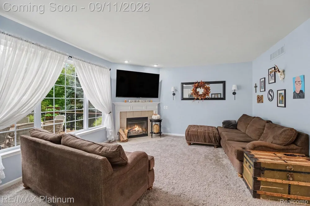 57275 Waterway Court Lyon Charter Township, MI 48165