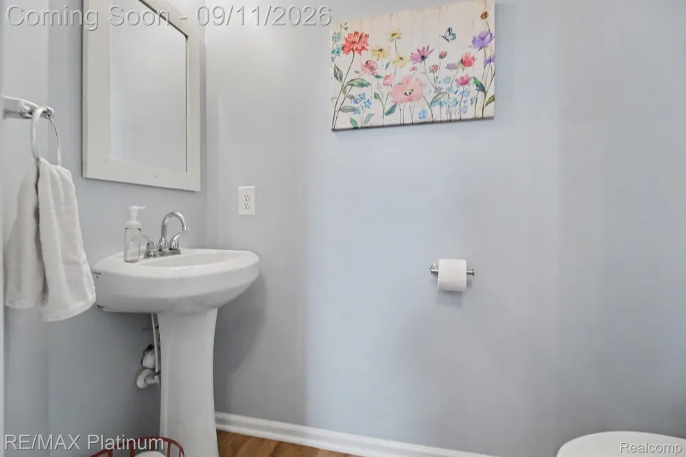 57275 Waterway Court Lyon Charter Township, MI 48165